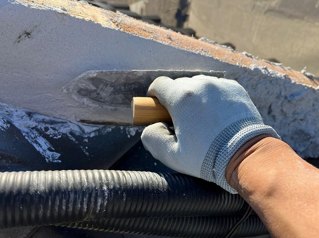 市川三郷町　棟瓦積み直し